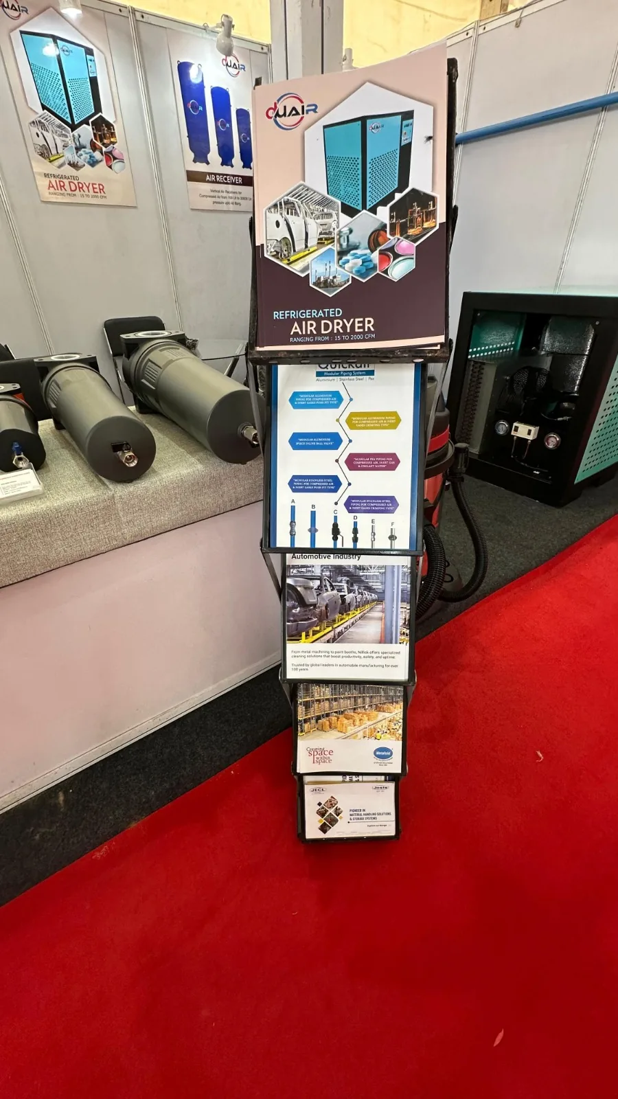 duAIR equipment display